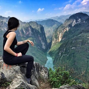 **Ha Giang Loop en Novembre : Le Secret le Mieux Gardé du Nord Vietnam**
